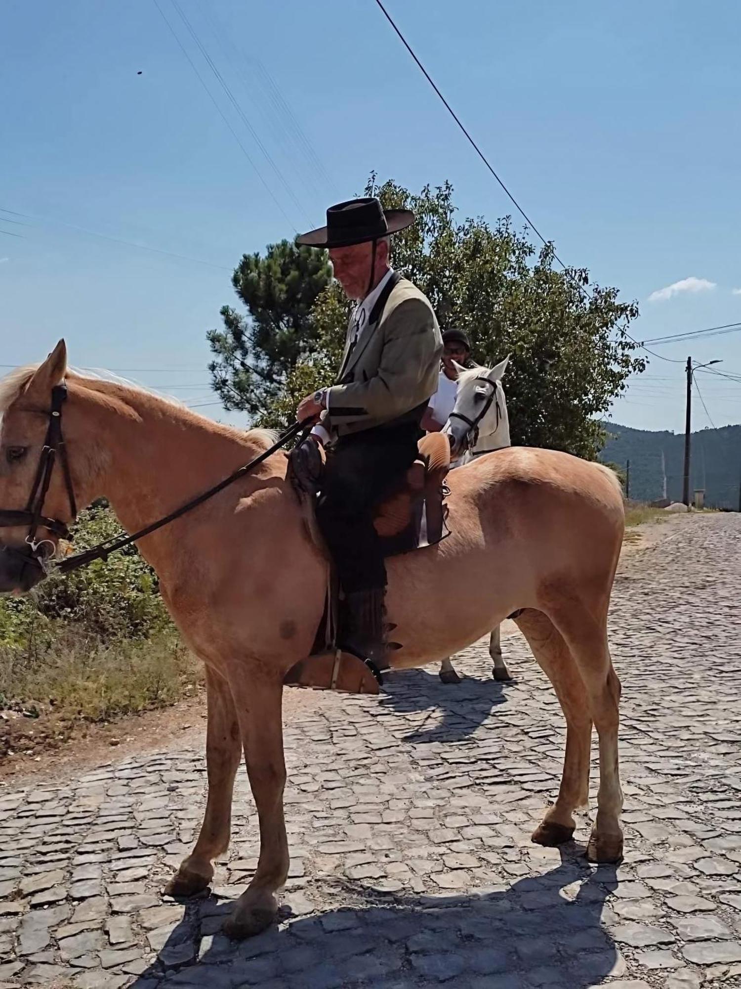R3 - Guesthouse Travessa Da Arieira Aguda (Leiria) Eksteriør bilde