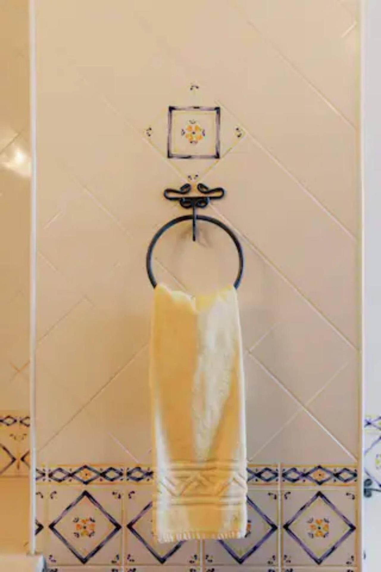 R3 - Guesthouse Travessa Da Arieira Aguda (Leiria) Eksteriør bilde